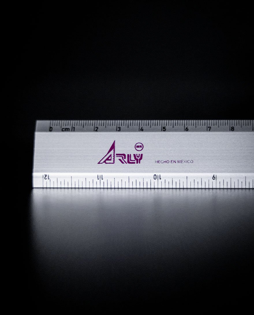 Arly Regla 30 cm de metal