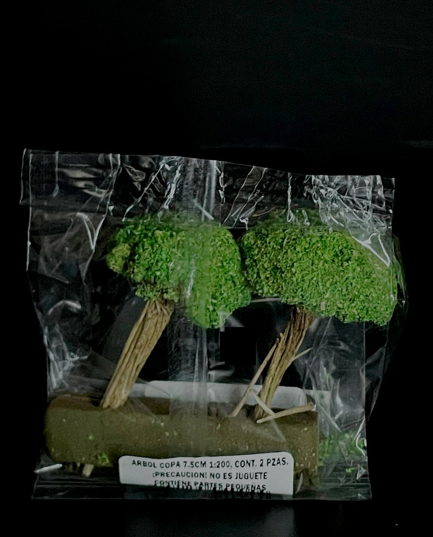 Arbol 1:200 2 pzs